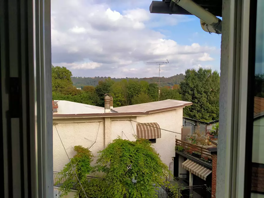 Immagine 9 di Appartamento in vendita  in linda rovera a Castronno