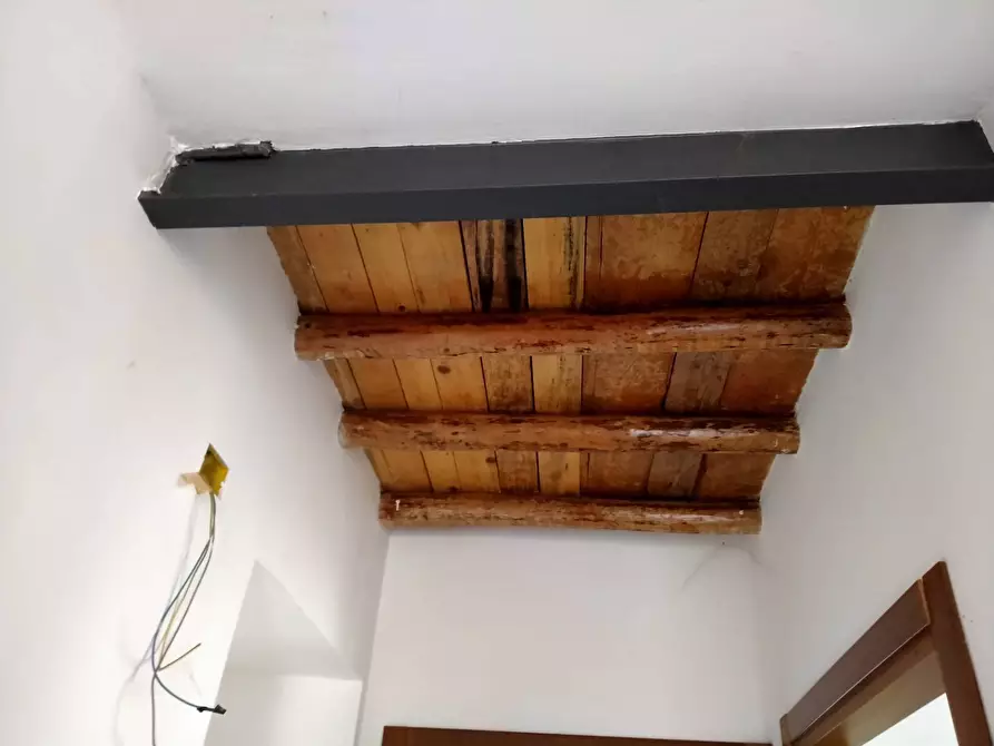 Immagine 8 di Appartamento in vendita  in linda rovera a Castronno