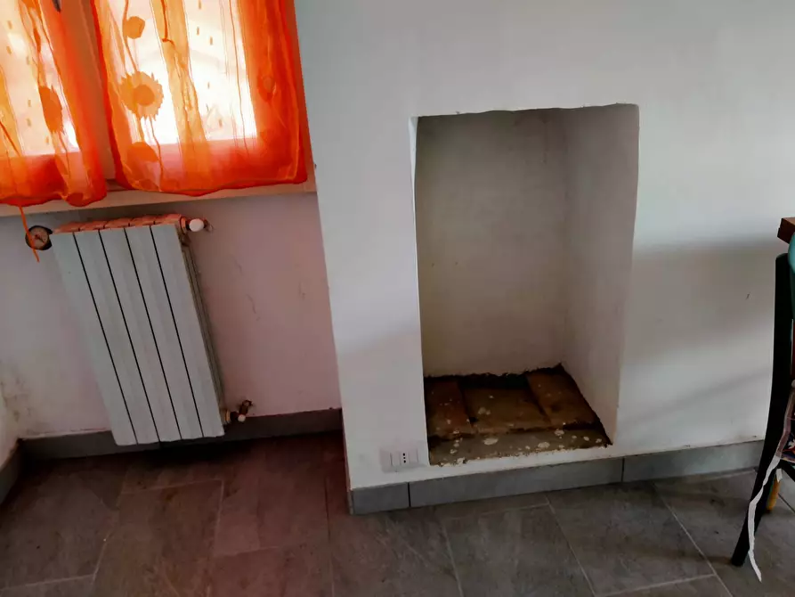 Immagine 21 di Appartamento in vendita  in linda rovera a Castronno