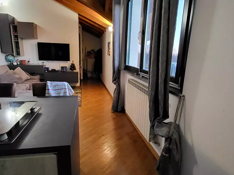 Immagine 2 di Appartamento in vendita  in viale lombardia a Gallarate