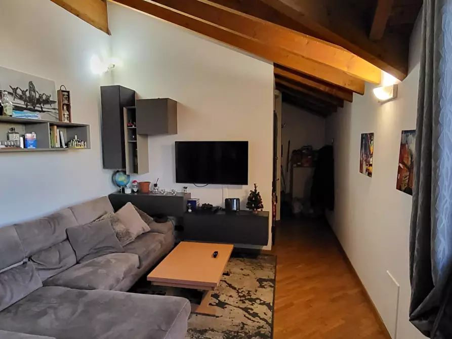 Immagine 5 di Appartamento in vendita  in viale lombardia a Gallarate