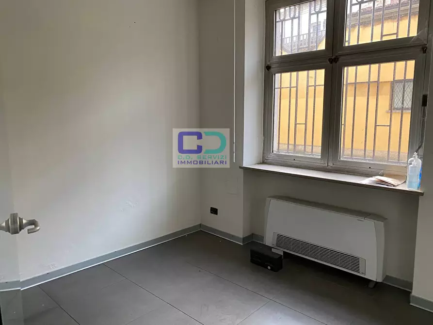 Immagine 22 di Locale commerciale in affitto  in VITTORIO EMANUELE II a Brignano Gera D'adda