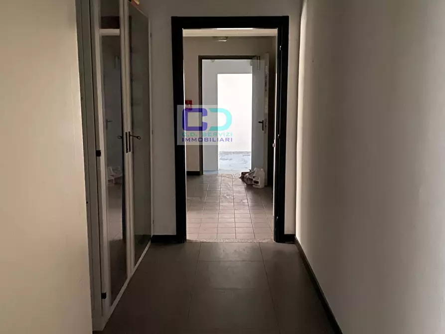 Immagine 26 di Locale commerciale in affitto  in VITTORIO EMANUELE II a Brignano Gera D'adda