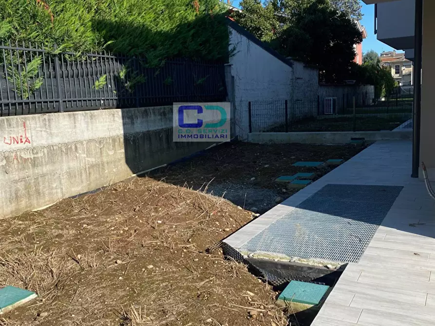 Immagine 8 di Villetta a schiera in vendita  in VIA MARCONI a Cassano D'adda