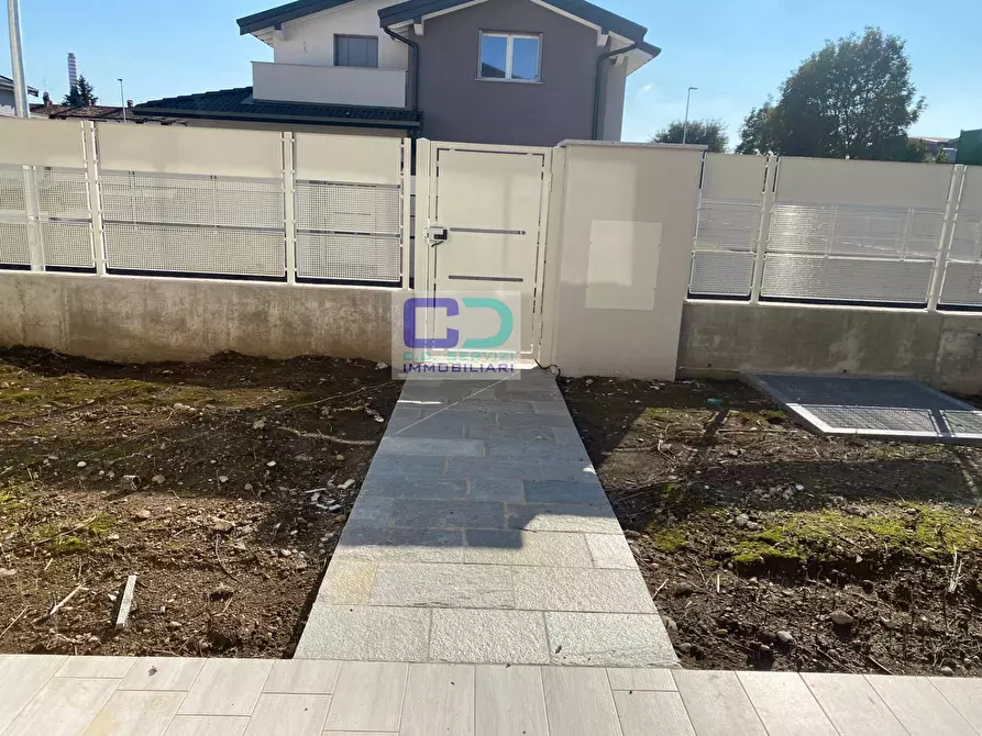 Immagine 3 di Villetta a schiera in vendita  in VIA MARCONI a Cassano D'adda