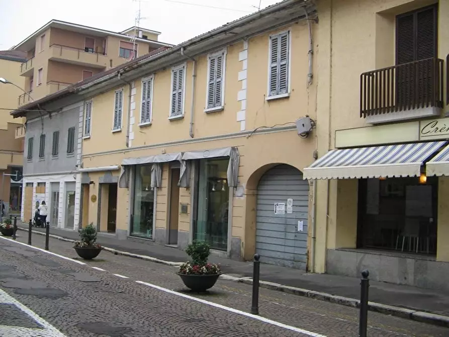Immagine 1 di Casa indipendente in vendita  in Via Roma a Magenta