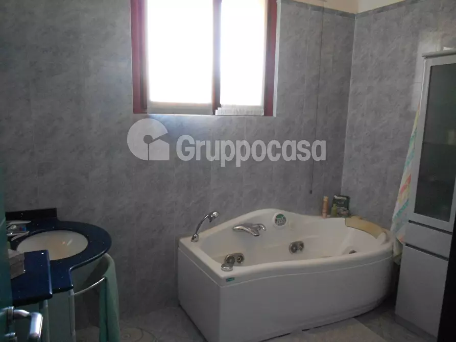 Immagine 17 di Camera in vendita  in Via Picasso a Corbetta