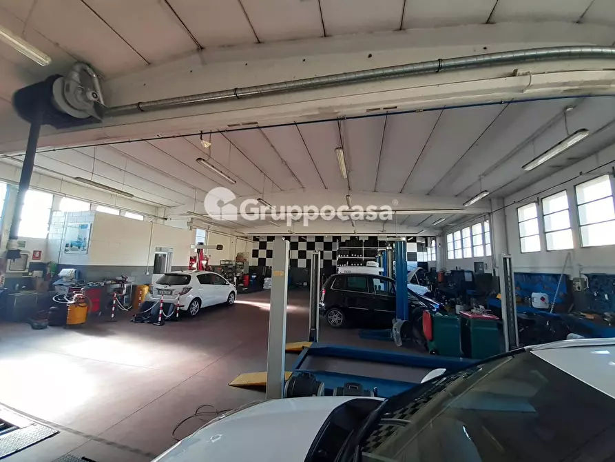 Immagine 22 di Capannone industriale in vendita  in Via per Robecco a Magenta