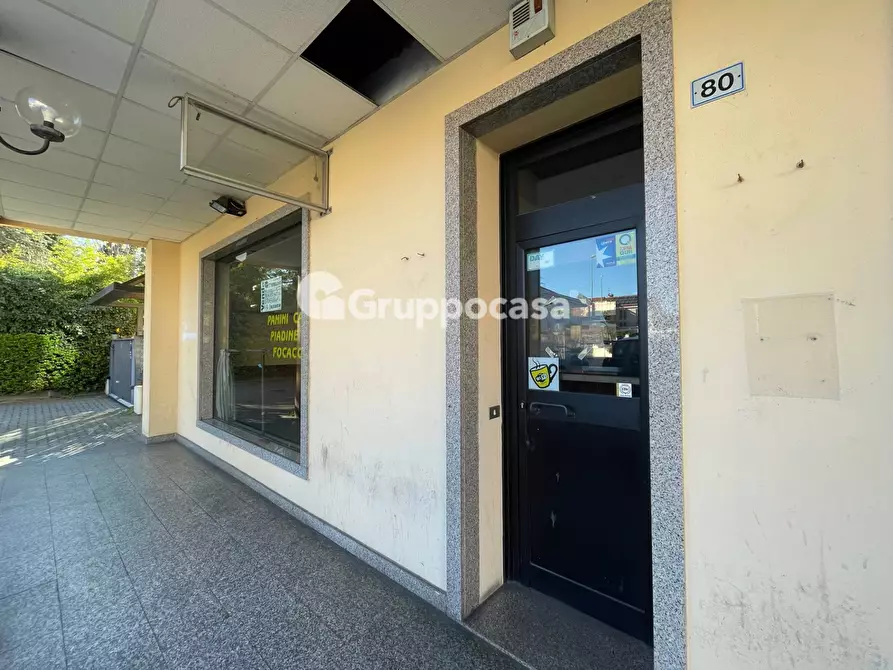 Immagine 27 di Locale commerciale in vendita  in Via Volta a Magenta