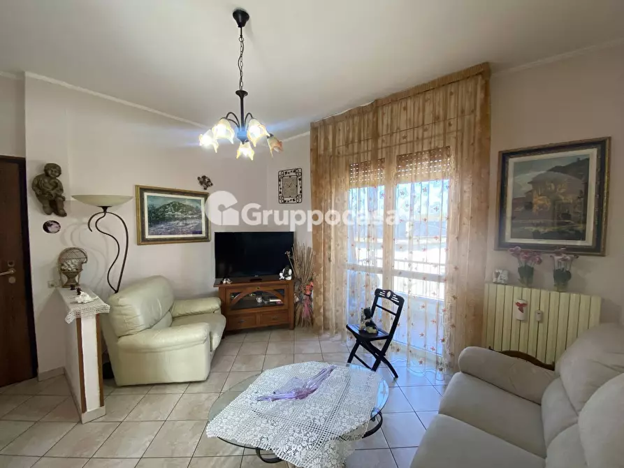 Immagine 4 di Appartamento in vendita  in Via Cavalieri di Vittorio Veneto a Robecco Sul Naviglio