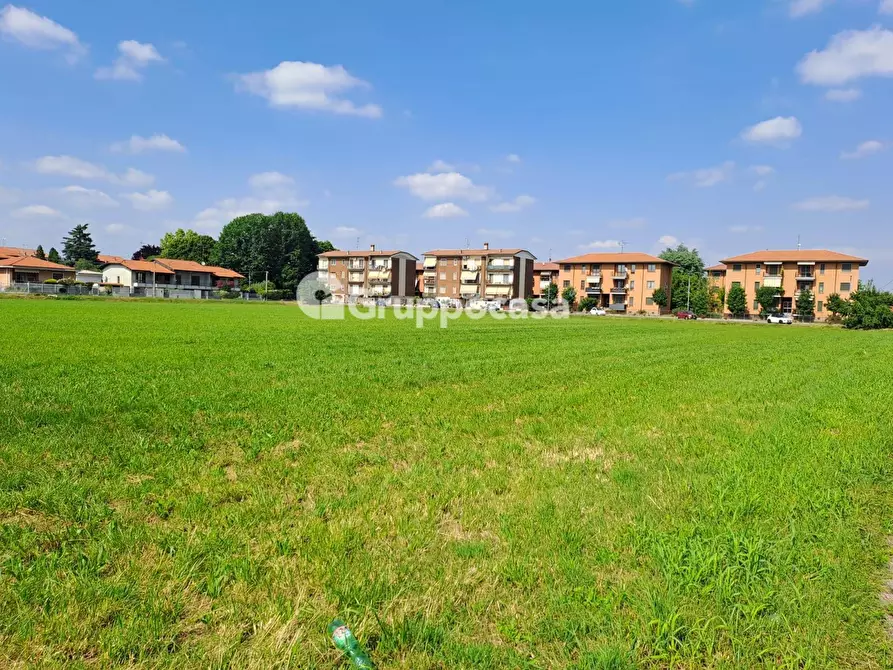 Immagine 7 di Terreno residenziale in vendita  in Via De Gasperi/Via Edison/Via Nobel a Marcallo Con Casone