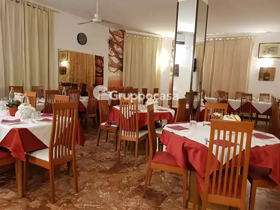 Immagine 14 di Villa in vendita  in Via I Maggio a Magenta