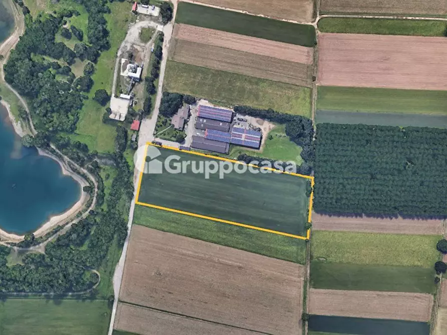 Immagine 20 di Terreno agricolo in vendita  in Via Vicinale del Longo a Bernate Ticino