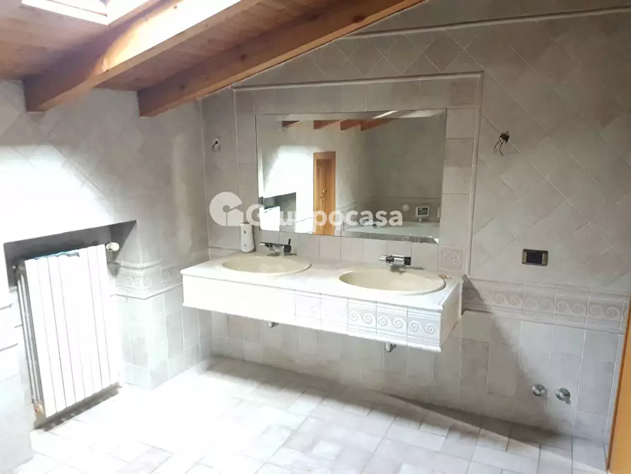 Immagine 30 di Appartamento in vendita  in Via Verdi a Corbetta