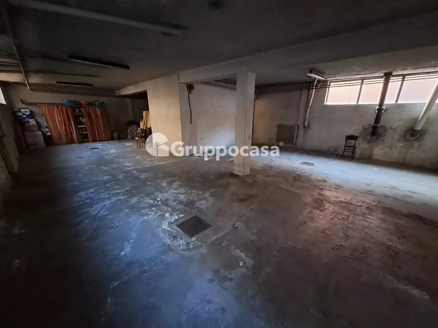 Immagine 26 di Villa in vendita  in Via Diaz a Magenta