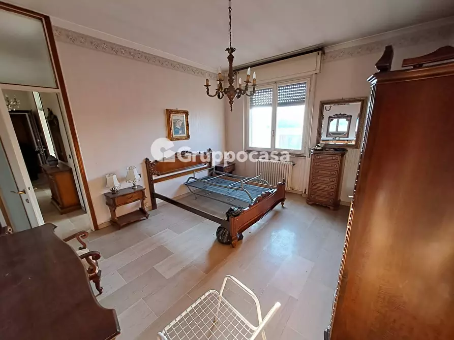 Immagine 20 di Villa in vendita  in Via Diaz a Magenta