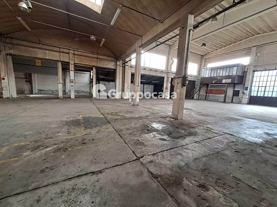Immagine 11 di Capannone industriale in vendita  in Via Venegoni a Santo Stefano Ticino