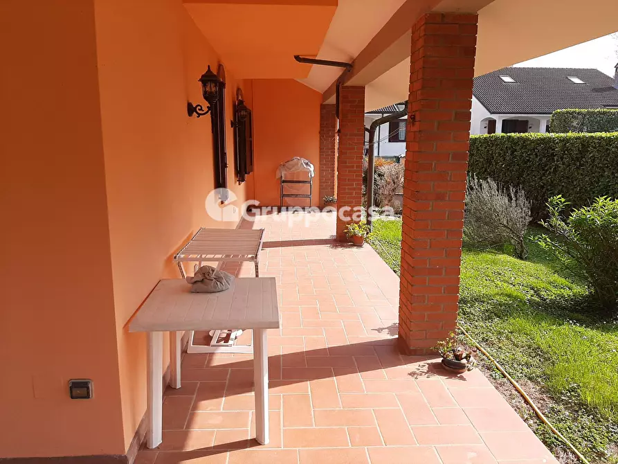 Immagine 25 di Villa in vendita  in via Alle Fornaci a Robecco Sul Naviglio