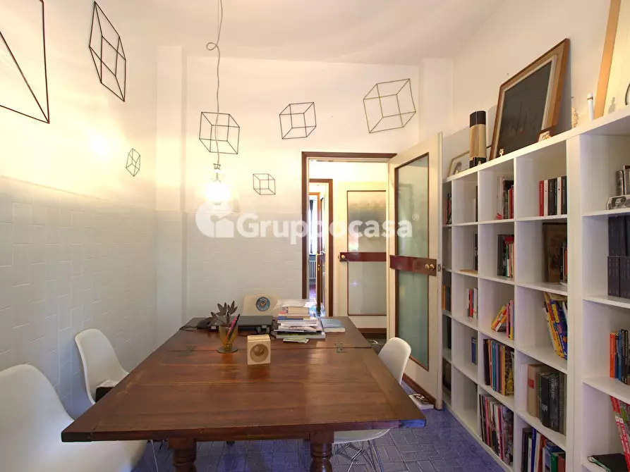 Immagine 23 di Villa in vendita  in via Gobetti a Abbiategrasso