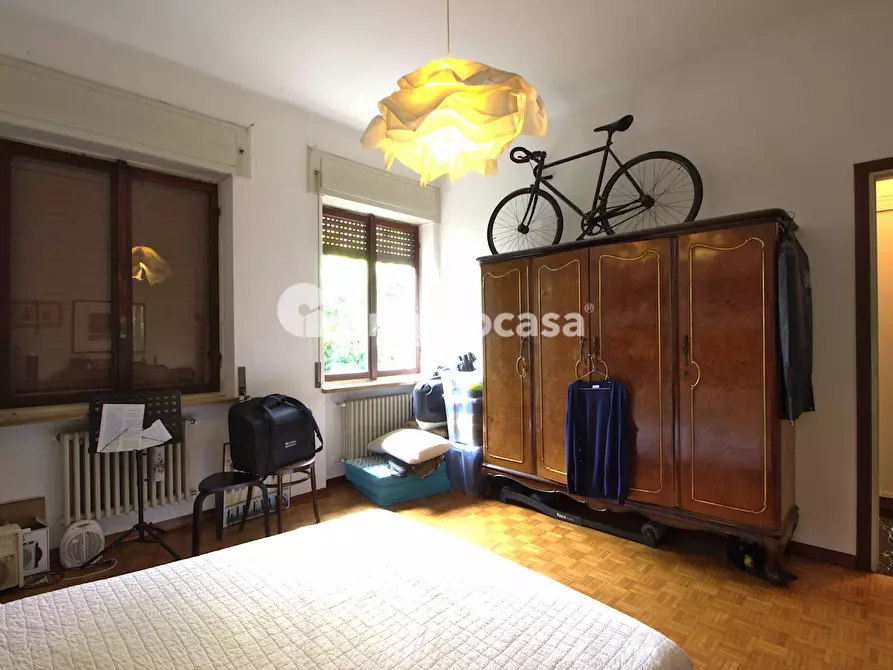 Immagine 28 di Villa in vendita  in via Gobetti a Abbiategrasso