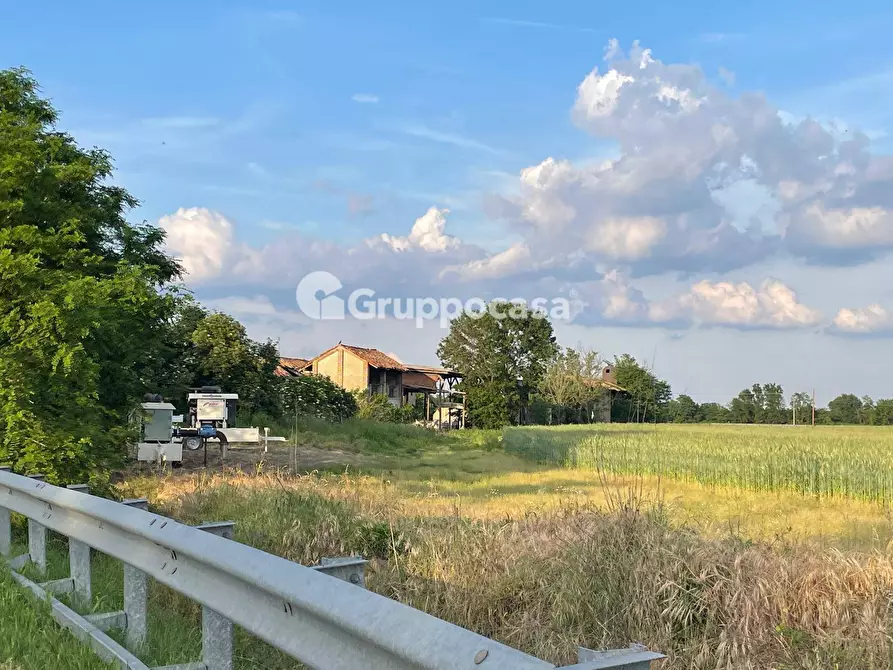 Immagine 26 di Palazzo in vendita  in via per abbiategrasso a Corbetta