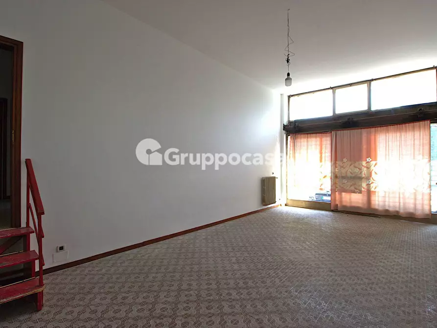 Immagine 24 di Appartamento in vendita  in via cavallotti a Buscate