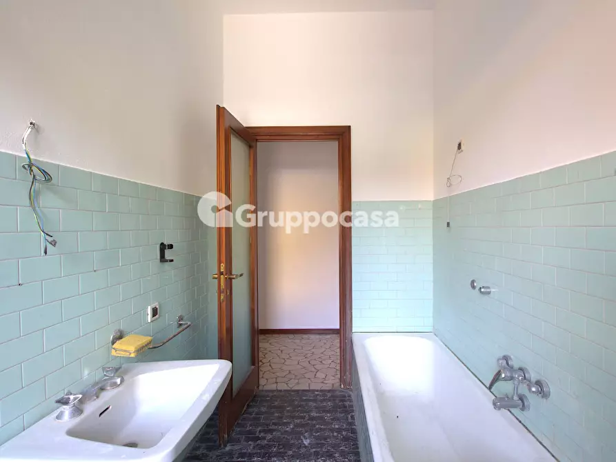 Immagine 16 di Appartamento in vendita  in via cavallotti a Buscate