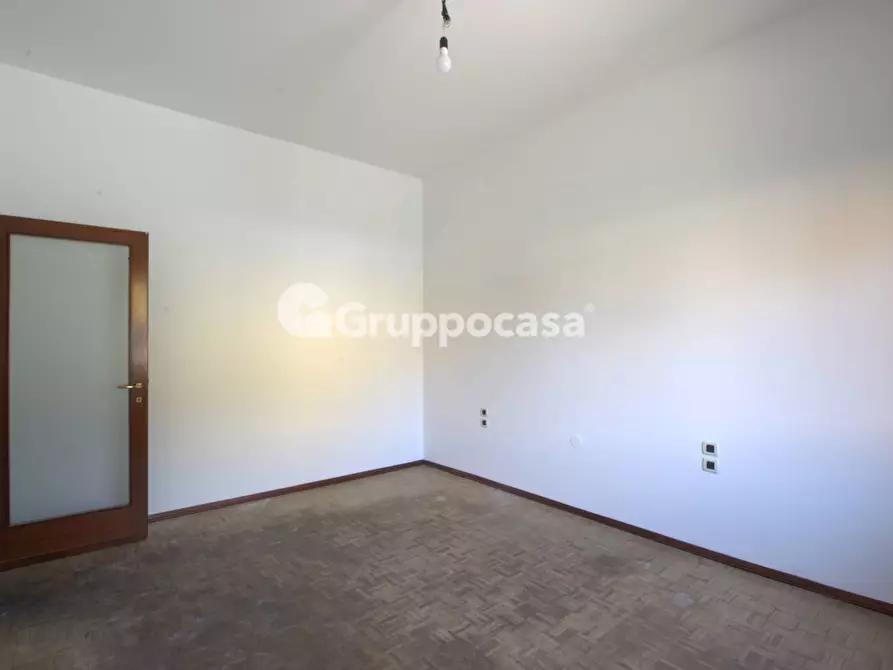 Immagine 22 di Appartamento in vendita  in via cavallotti a Buscate