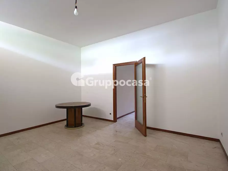 Immagine 6 di Appartamento in vendita  in via cavallotti a Buscate