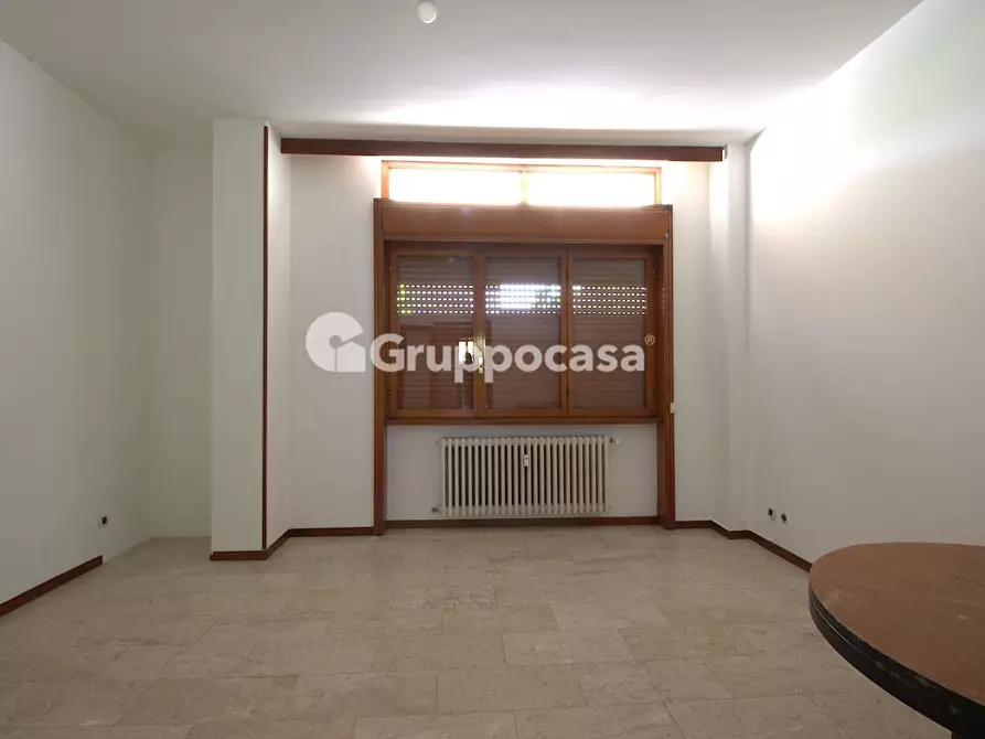 Immagine 4 di Appartamento in vendita  in via cavallotti a Buscate