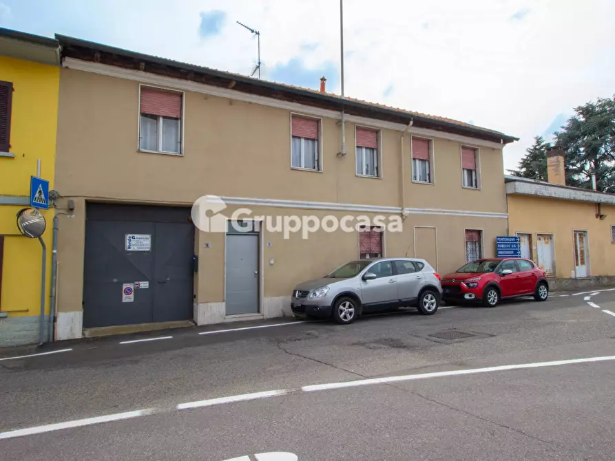 Immagine 1 di Casa indipendente in vendita  in via Magenta a Boffalora Sopra Ticino