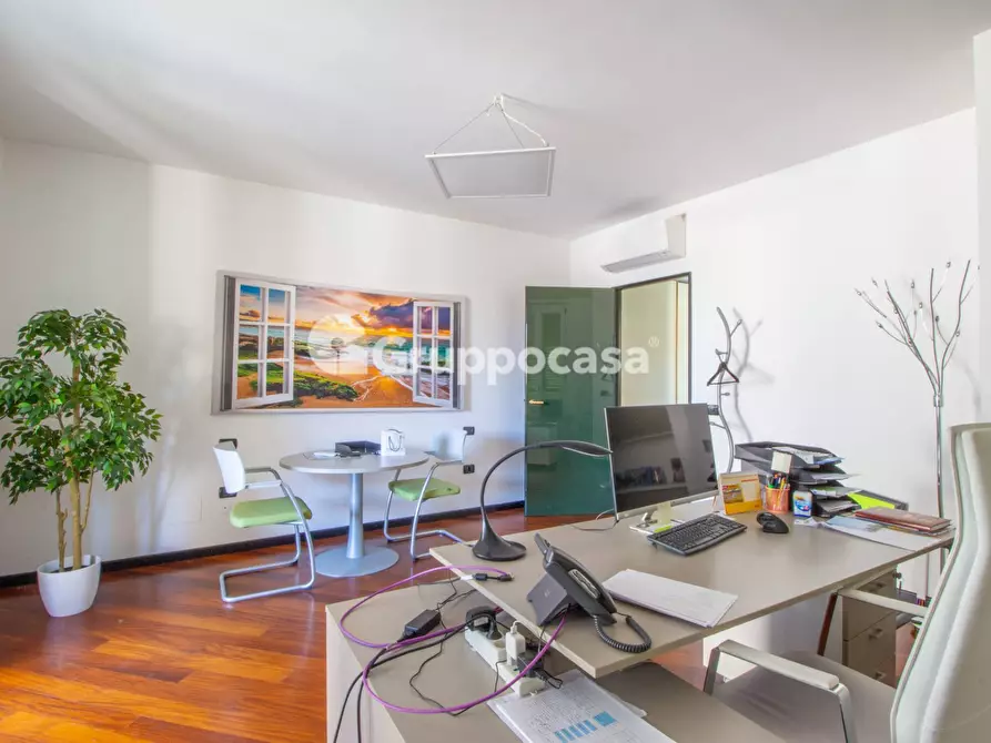 Immagine 13 di Ufficio in affitto  in Via IV Giugno a Magenta
