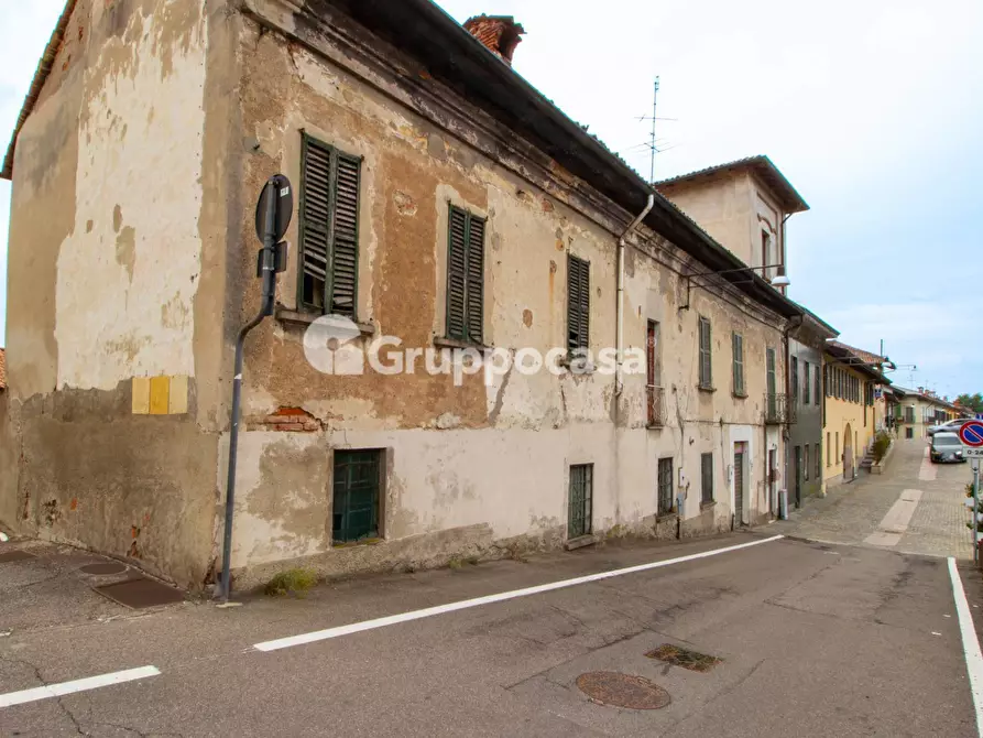 Immagine 1 di Palazzo in vendita  in via Giulini a Boffalora Sopra Ticino