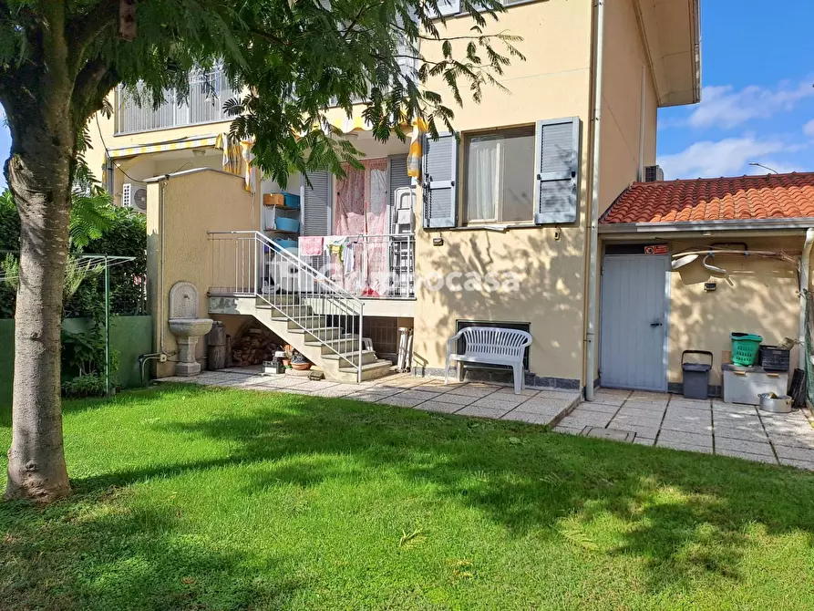 Immagine 5 di Camera in vendita  in via S. Andrea a Robecco Sul Naviglio