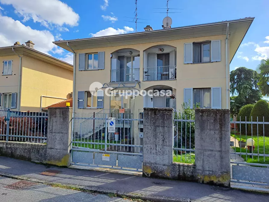 Immagine 2 di Camera in vendita  in via S. Andrea a Robecco Sul Naviglio