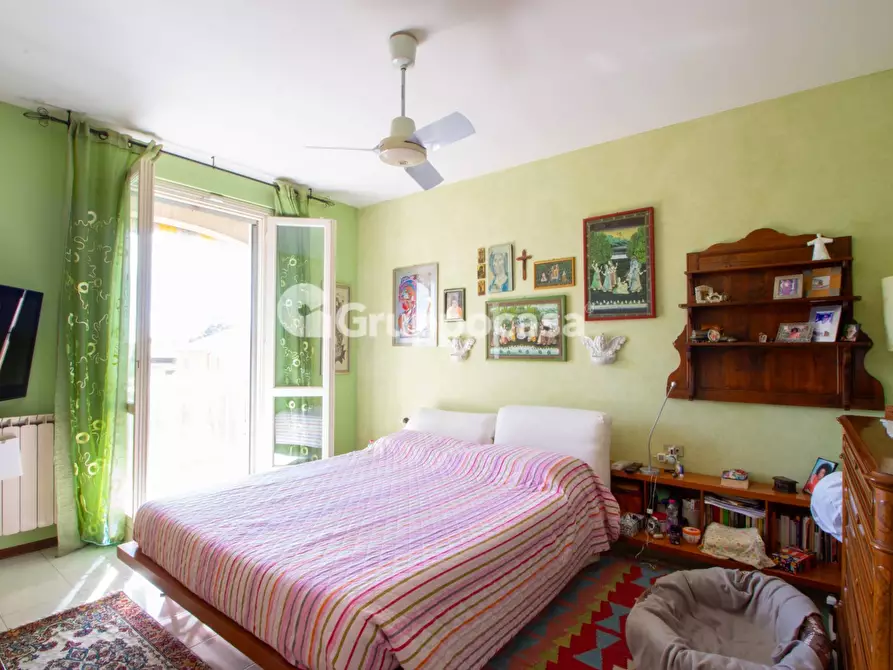 Immagine 19 di Camera in vendita  in via S. Andrea a Robecco Sul Naviglio