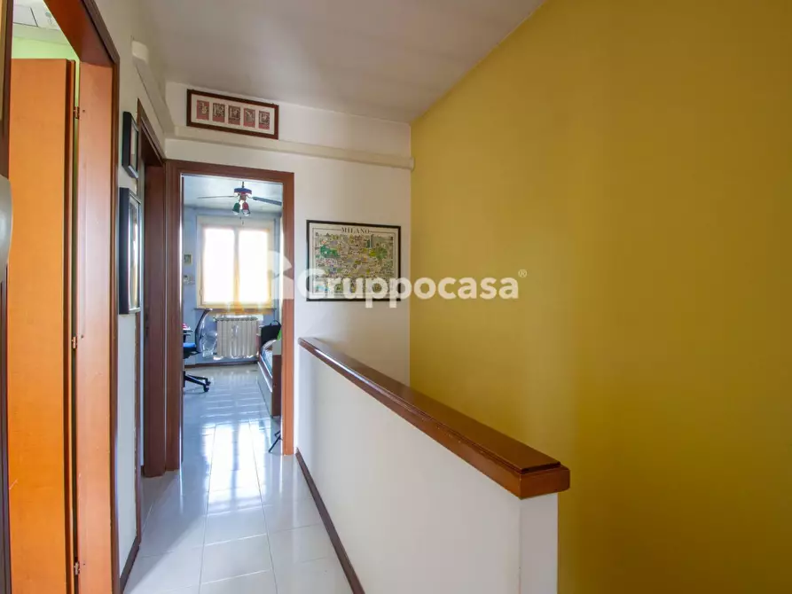 Immagine 23 di Camera in vendita  in via S. Andrea a Robecco Sul Naviglio