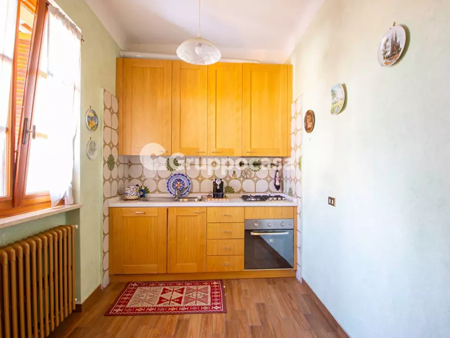 Immagine 27 di Palazzo in vendita  in via Milano a Magenta