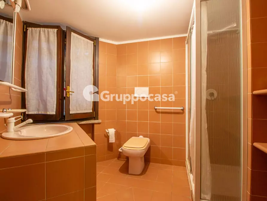 Immagine 26 di Villa in vendita  in Via Alessandrini a Magenta