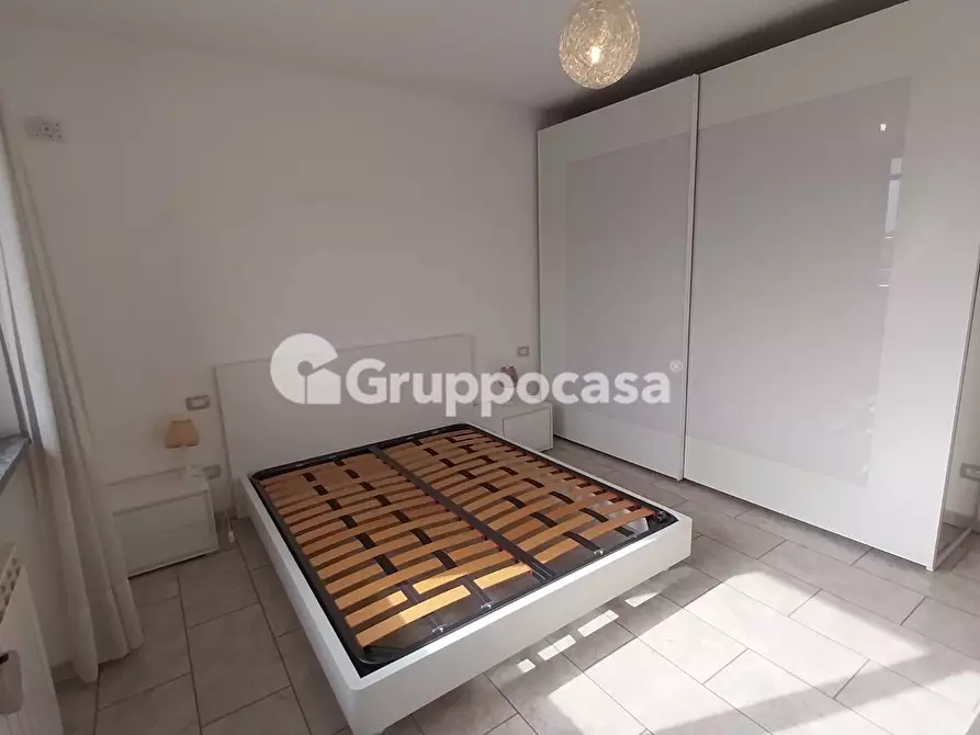 Immagine 11 di Appartamento in vendita  in Via Ugo Foscolo a Bernate Ticino