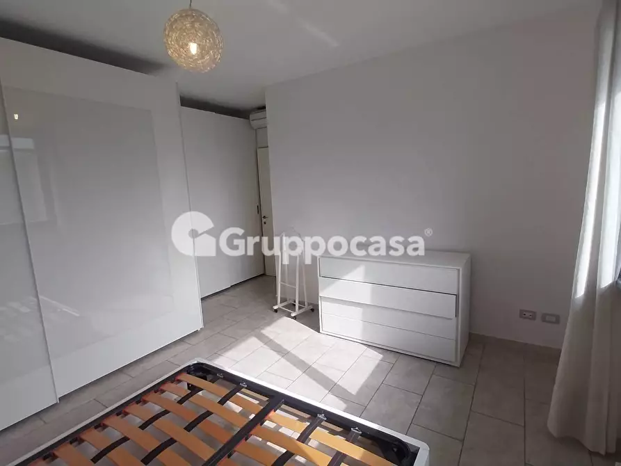 Immagine 12 di Appartamento in vendita  in Via Ugo Foscolo a Bernate Ticino