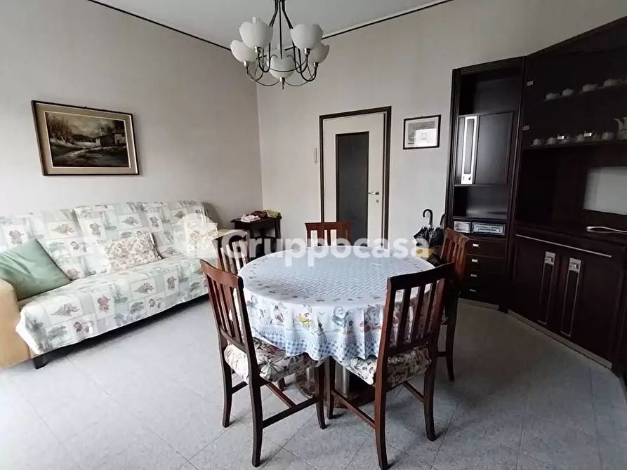 Immagine 6 di Appartamento in vendita  in Via G. Casati a Magenta