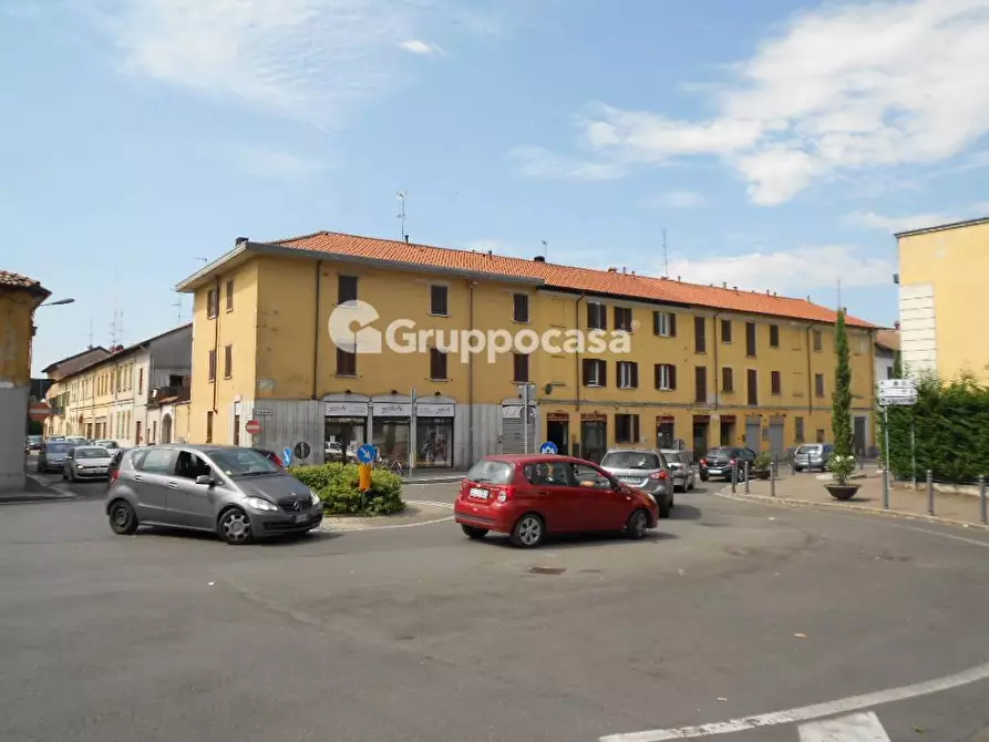 Immagine 1 di Appartamento in vendita  in via Fornaroli a Magenta