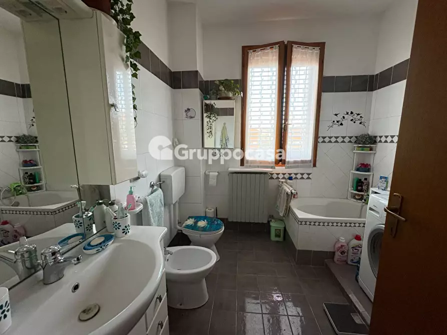 Immagine 21 di Appartamento in vendita  in Via Lombardo Radice a Magenta