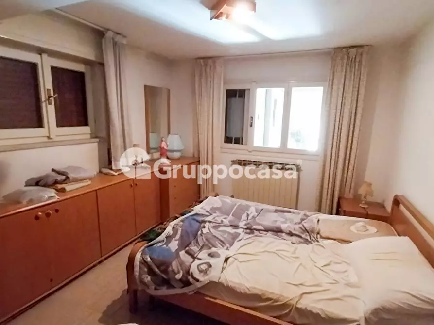 Immagine 27 di Villa in vendita  in Via Giulietti a Magenta