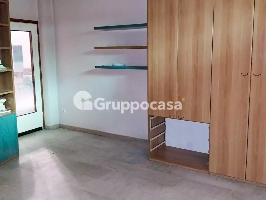 Immagine 14 di Villa in vendita  in Via Giulietti a Magenta