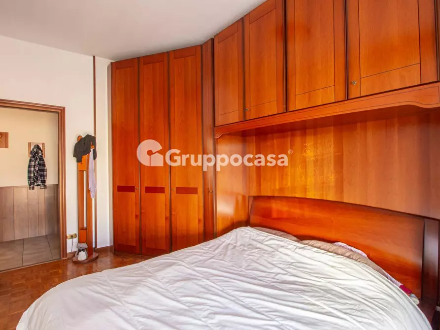 Immagine 21 di Appartamento in vendita  in via Saffi a Magenta