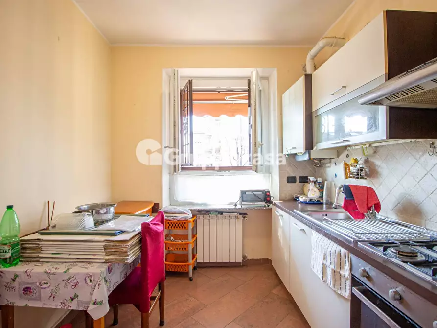 Immagine 11 di Appartamento in vendita  in via Sciesa a Abbiategrasso