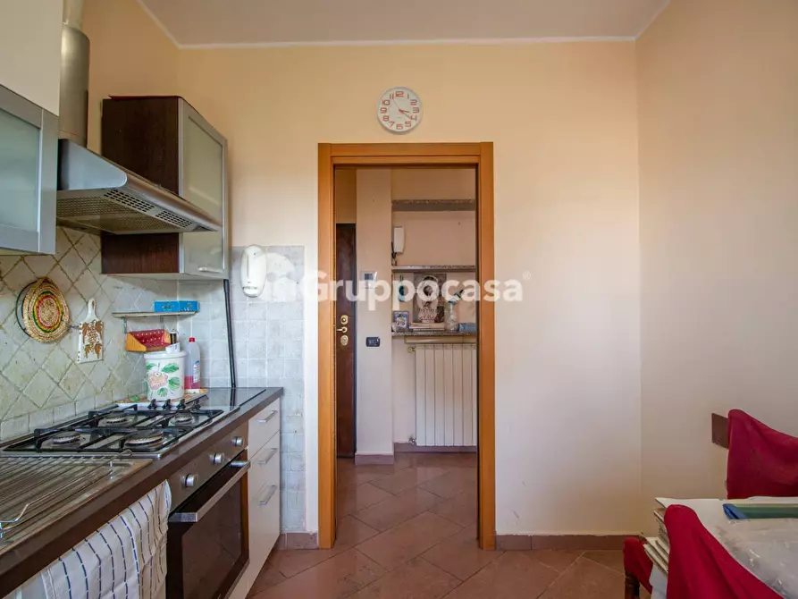 Immagine 12 di Appartamento in vendita  in via Sciesa a Abbiategrasso