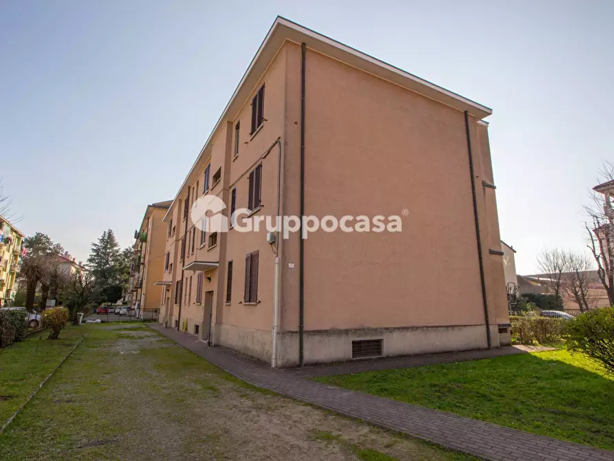 Immagine 21 di Appartamento in vendita  in via Sciesa a Abbiategrasso